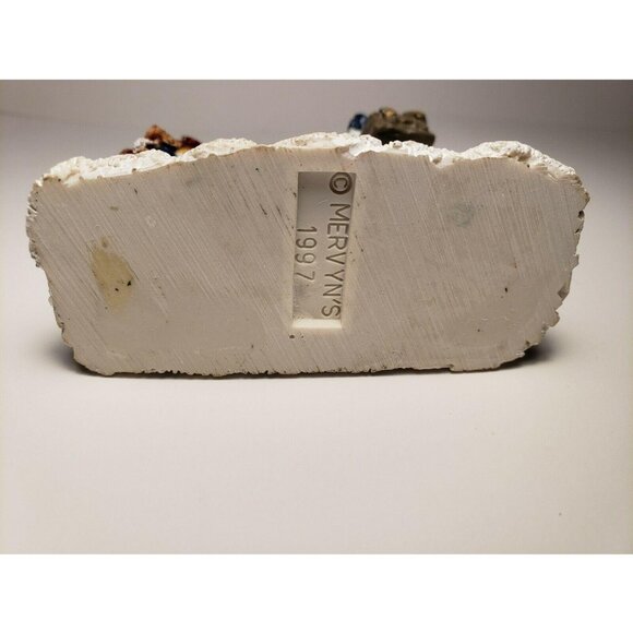 Mervyn's Village Square Mailman Figurine 1997 Vintage - Picture 7 of 7